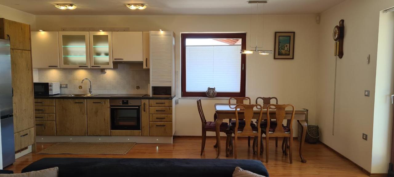 Apartma Nebo-Sky Apartman Šmarje Kültér fotó